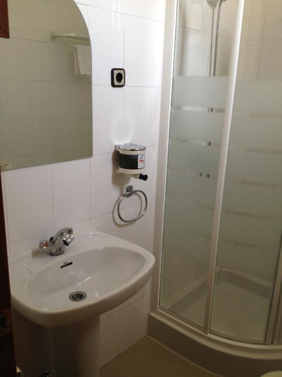 Hostal Cervantes Valdemoro Chambre photo