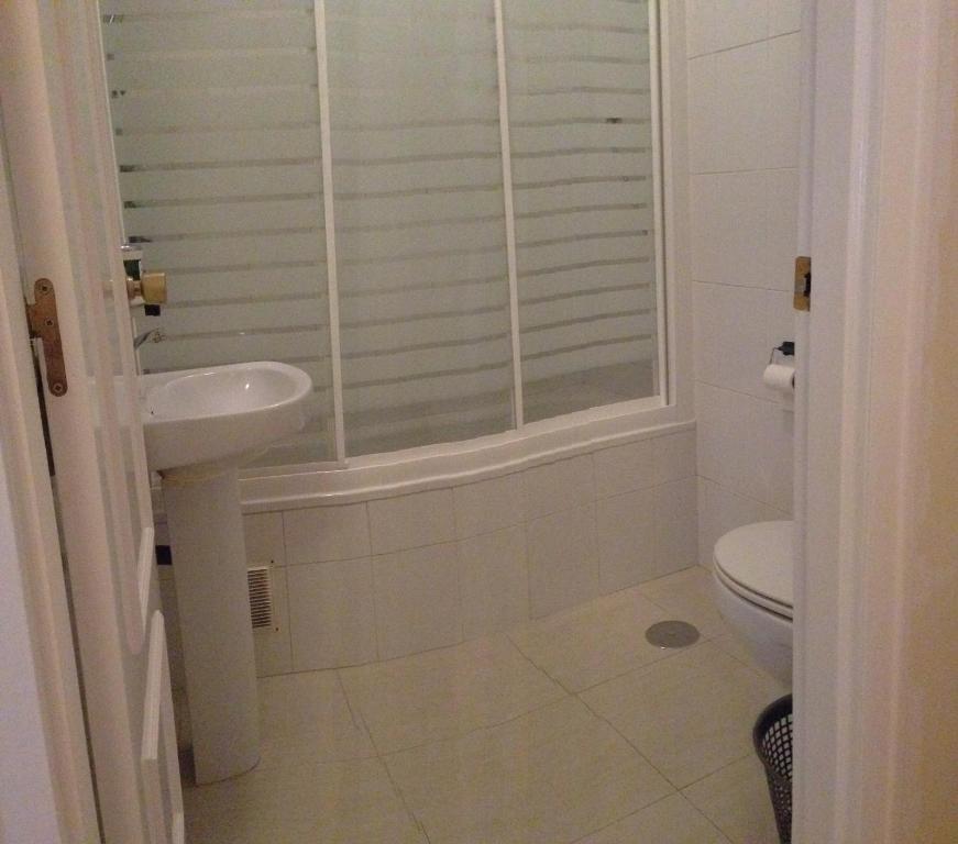 Hostal Cervantes Valdemoro Chambre photo